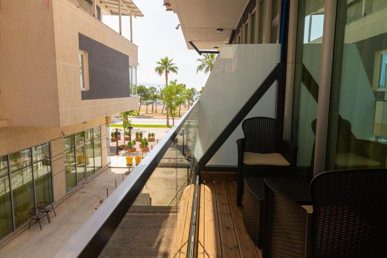 Hotel Aglon Vlore Exterior photo